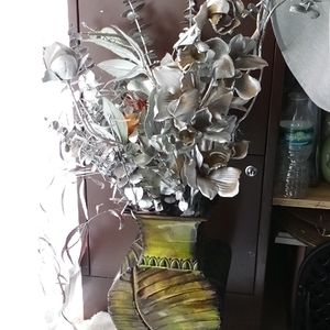 Vase with flowers